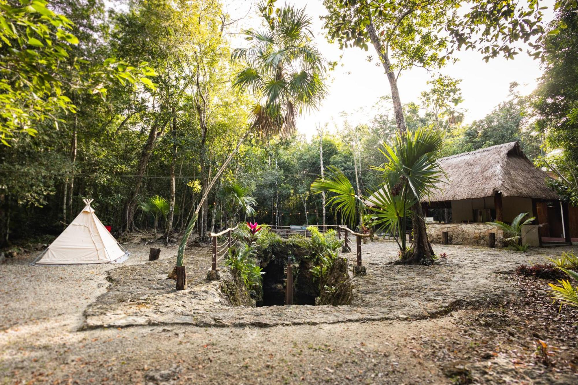 Cheel Lodge & Camping 푸에르토 모렐로스 외부 사진